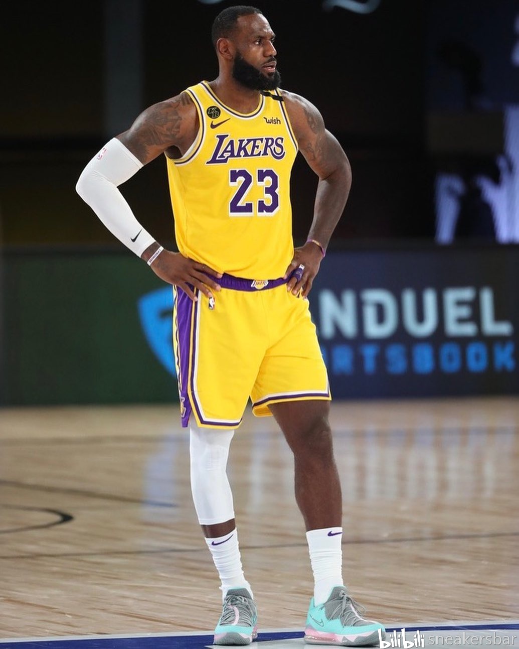 考题并非硬 考题并非硬